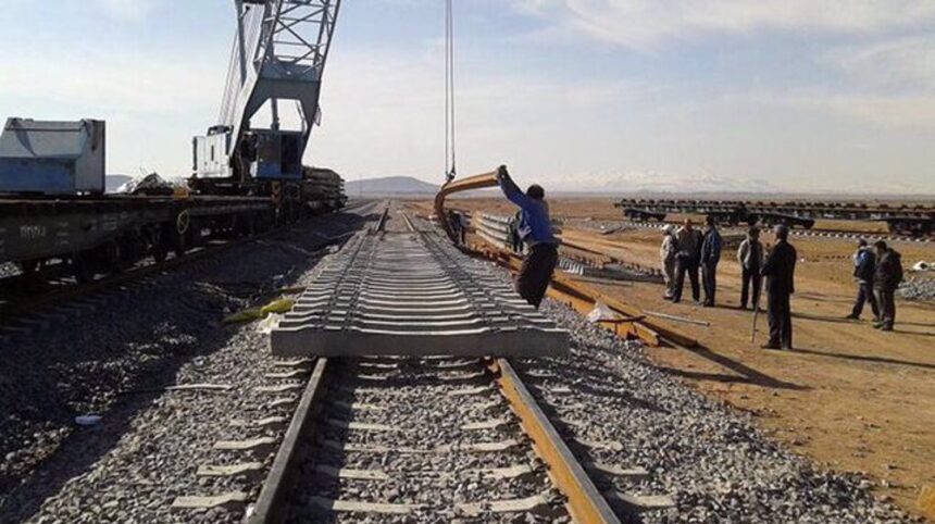 Iran to finish key rail link to Oman Sea until March: Report