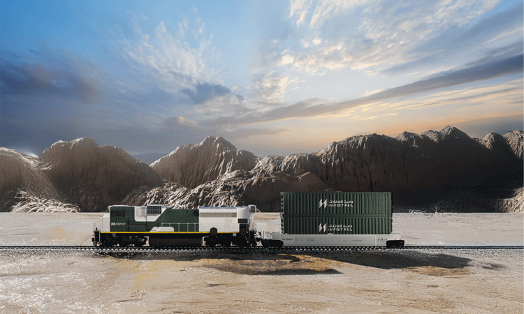 The agreement between Hafeet Rail and Progress Rail supports the development of a safe and sustainable Omani-Emirati railway network, with locomotives specifically designed to withstand the region