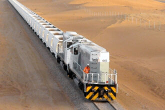 The Saudi Landbridge project, connecting Riyadh with the King Abdullah port, is progressing in Saudi Arabia. A tender for consulting services was announced by Saudi Arabia Railways (SAR)