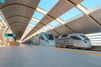 14 million passengers and 30 million tons of freight｜Arab News Japan